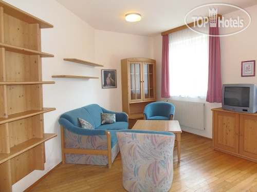 New photos from tourists Stefanie APT
