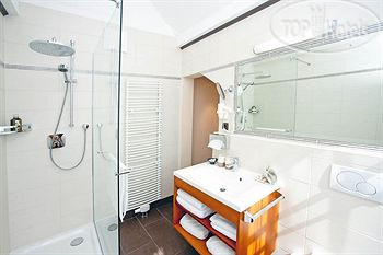 New photos from tourists Sacher 4*