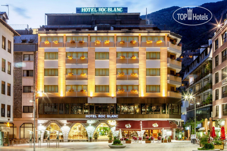 New photos from tourists Roc Blanc 4*