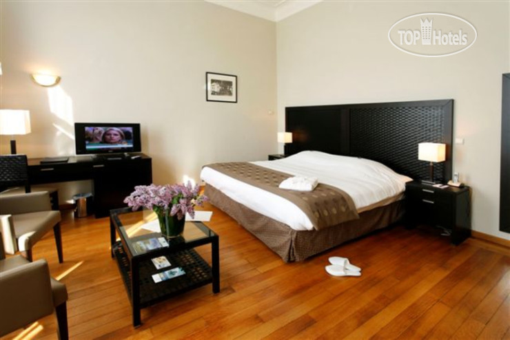 Hotelier's photos Best Western Premier La Villa des Fleurs 4*