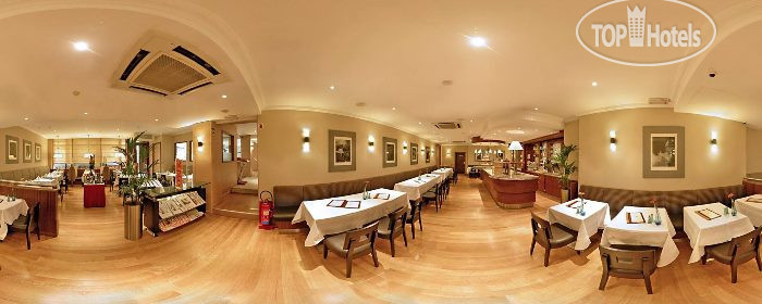 New photos from tourists NH Grand Place Arenberg 4*