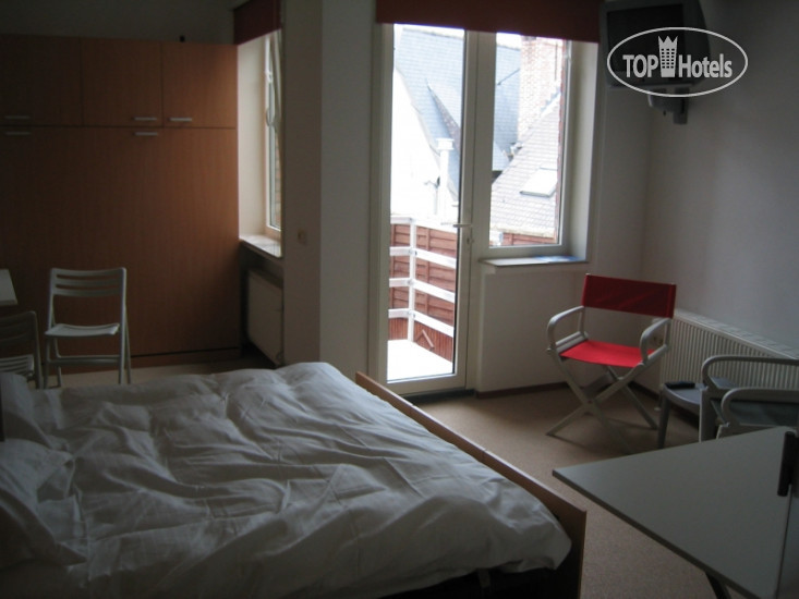 New photos from tourists Wake-Up Sandwich Hotel