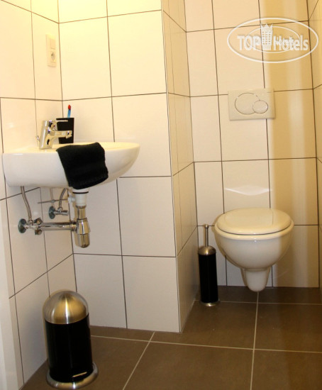 New photos from tourists 13 O'clock Hostel