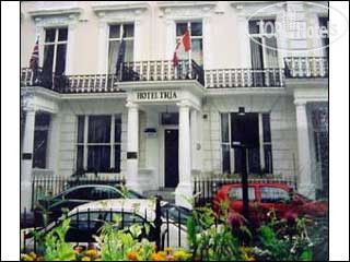 Hotel photo Tria 2*