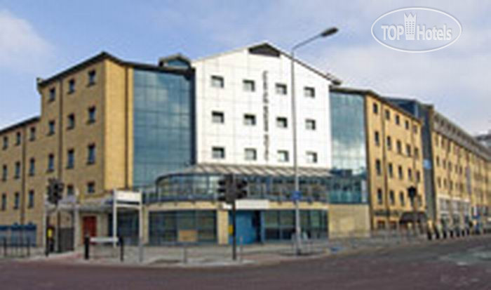 Hotel photo Ibis Styles London Excel  3*