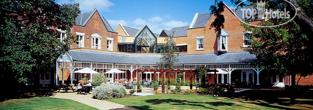 Hotelier's photos Coulsdon Manor 4*