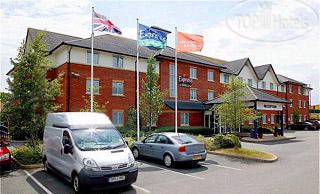 Hotel photo Holiday Inn Express Gatwick - Crawley 3*