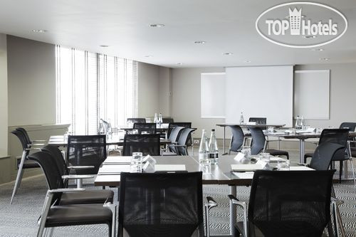 New photos from tourists Crowne Plaza London Heathrow 4*