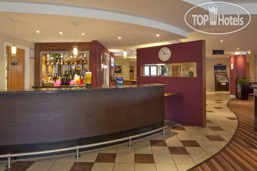 Photos Holiday Inn Express Poole