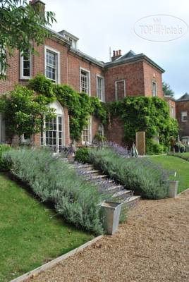 Фото Pelham House
