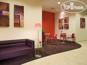 Photos Ibis Reading Centre