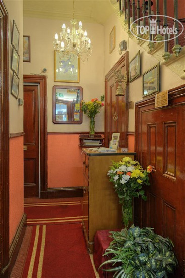 Hotelier's photos Castle Park Guest House 2*