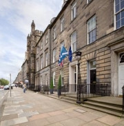 Hotel photo Queens Guest House 4*