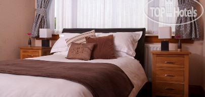 Hotelier's photos Lyndon Guest House 4*