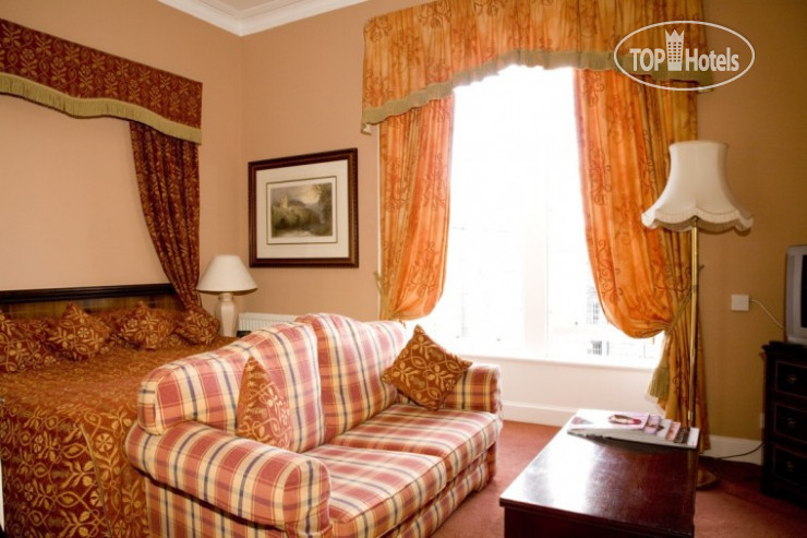 Hotel photo Royal Scots Club 3*