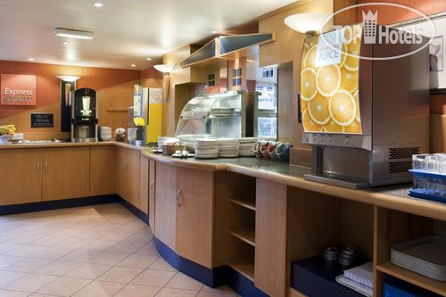 New photos from tourists Holiday Inn Express Waterfront 3*