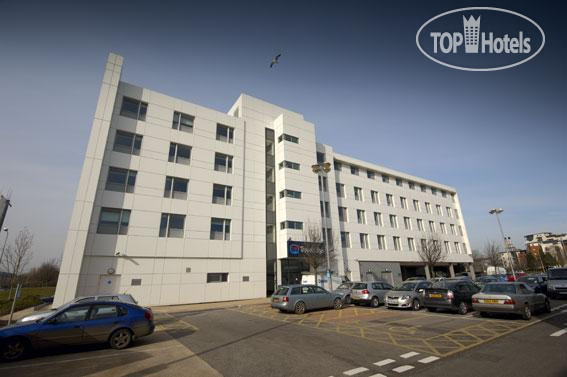 Hotelier's photos Travelodge Cardiff Atlantic Wharf 3*