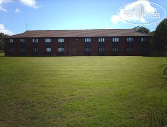 Hotel photo Days Inn Bridgend Cardiff M4 2*