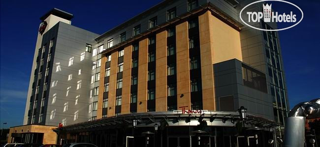 Hotelier's photos Future Inn Cardiff Bay 3*