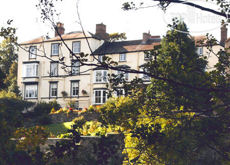 Hotel photo Hand 3*