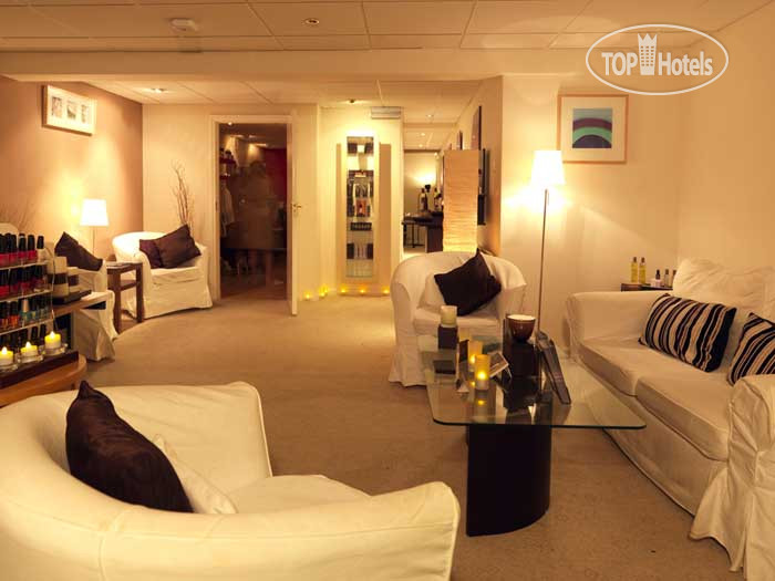 Hotel photo Hellidon Lakes Golf & Spa 4*