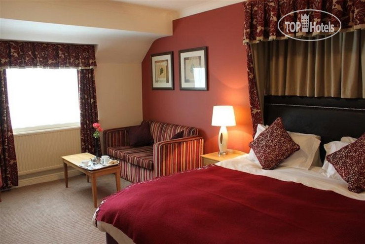New photos from tourists Brook Honiley Court 4*