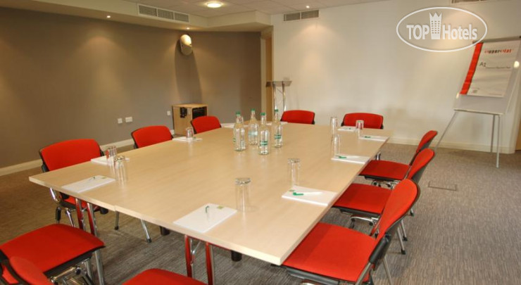 New photos from tourists Kings Court Alcester 3*