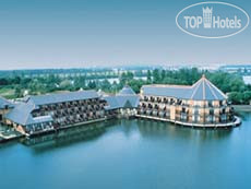 New photos from tourists Kirtons Farm 3*