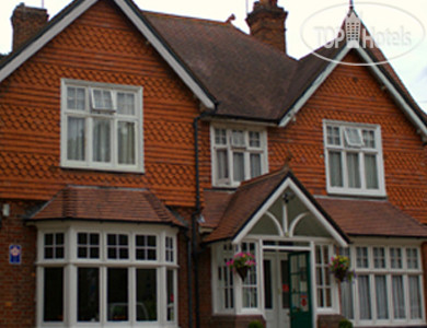 Hotelier's photos Gatwick Turret Guest House 3*
