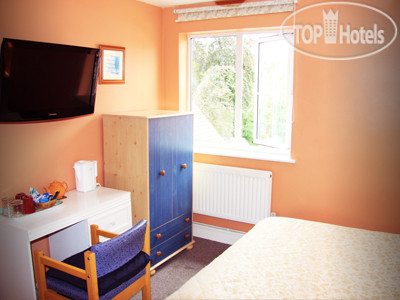 New photos from tourists Gatwick Turret Guest House 3*