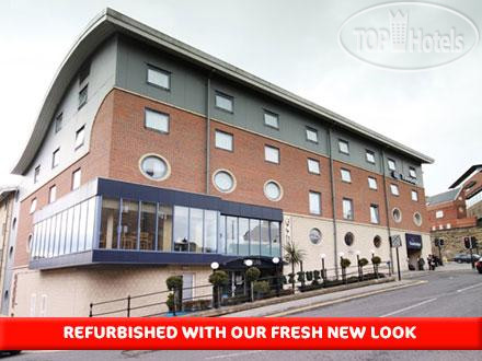 Hotelier's photos Travelodge Newcastle Central 3*