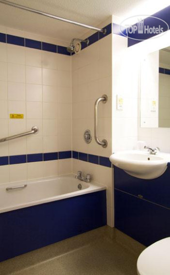 New photos from tourists Travelodge Nottingham Em Airport Donington Park M1 3*