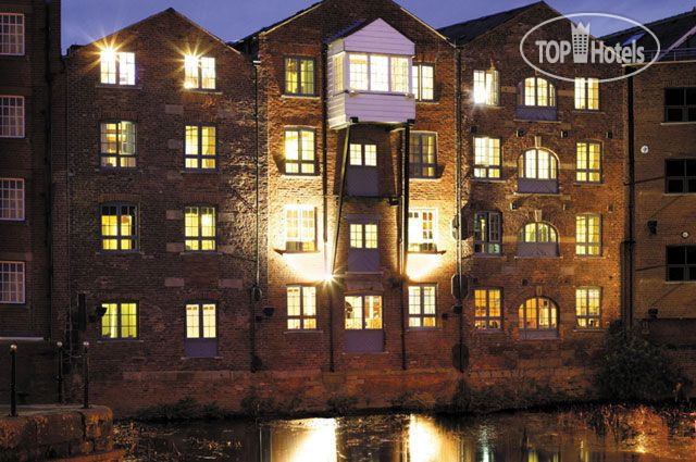 Hotelier's photos 42 The Calls 4*