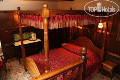 New photos from tourists Lyndon House