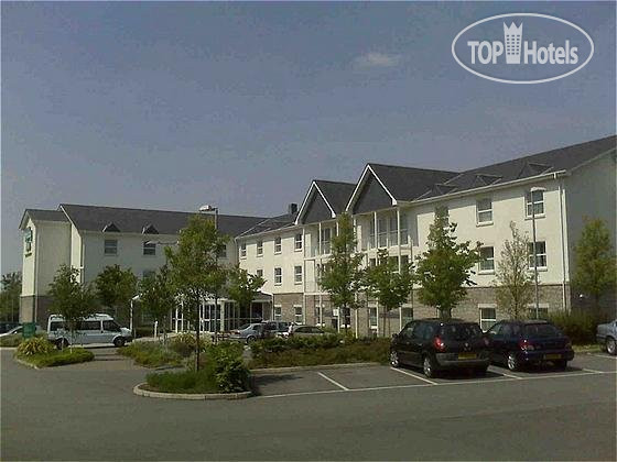 Hotelier's photos Holiday Inn Bristol Airport 3*