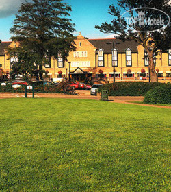 Hotelier's photos Village Hotel North Leeds 3*