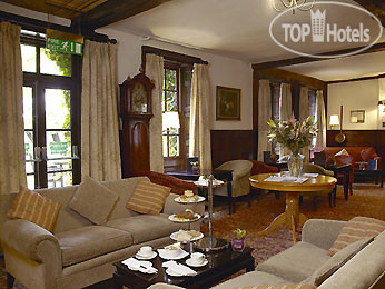 Hotelier's photos Mercure Farnham Bush Hotel 3*