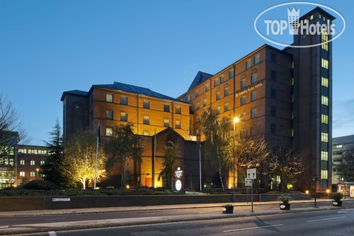 Hotelier's photos Crowne Plaza Leeds 4*