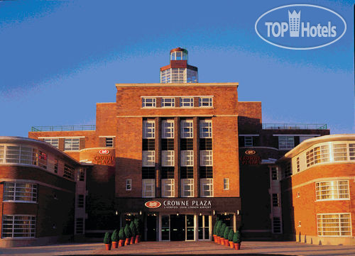 Hotel photo Crowne Plaza Liverpool-John Lennon Airport 4*