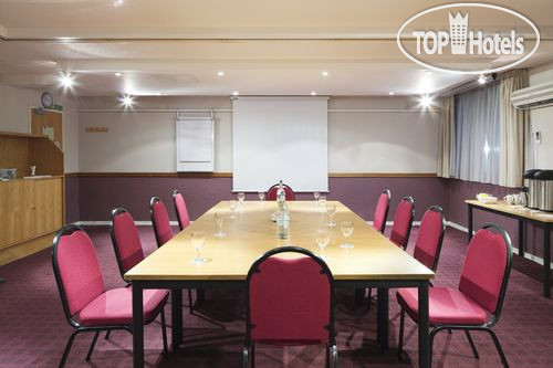 New photos from tourists Holiday Inn Slough-Windsor 3*