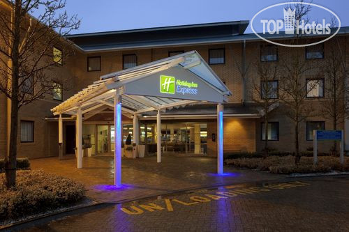Hotelier's photos Holiday Inn Express Milton Keynes 3*