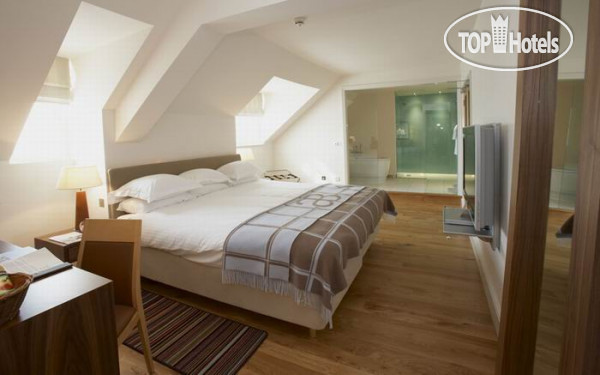 New photos from tourists Abode Canterbury 4*