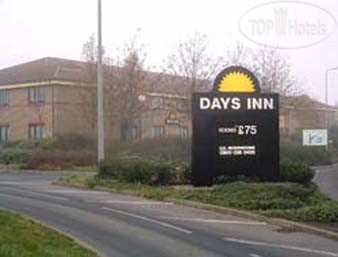 Hotelier's photos Days Inn Bishops Stortford M11 2*