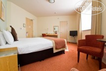 New photos from tourists Oxford Abingdon Four Pillars 3*