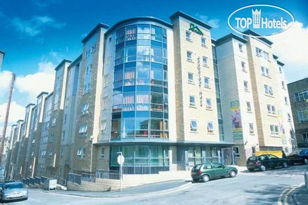 New photos from tourists Arkwright Hall 2*