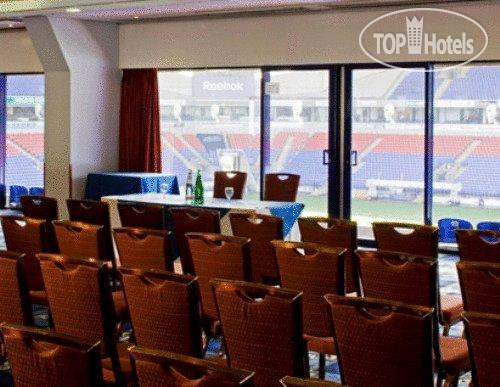 New photos from tourists De Vere Venues Whites 3*