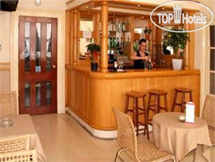 New photos from tourists Hagley Court 2*