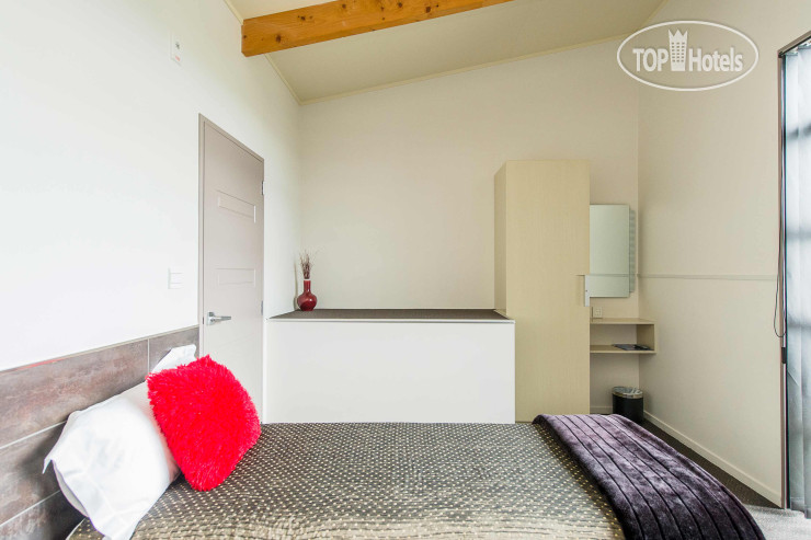 New photos from tourists 151 On London Motel & Conference Centre 4*