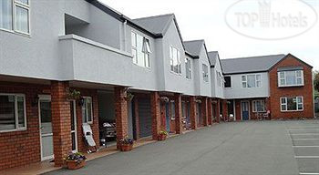 Hotel photo Rosewood Court Motel 4*
