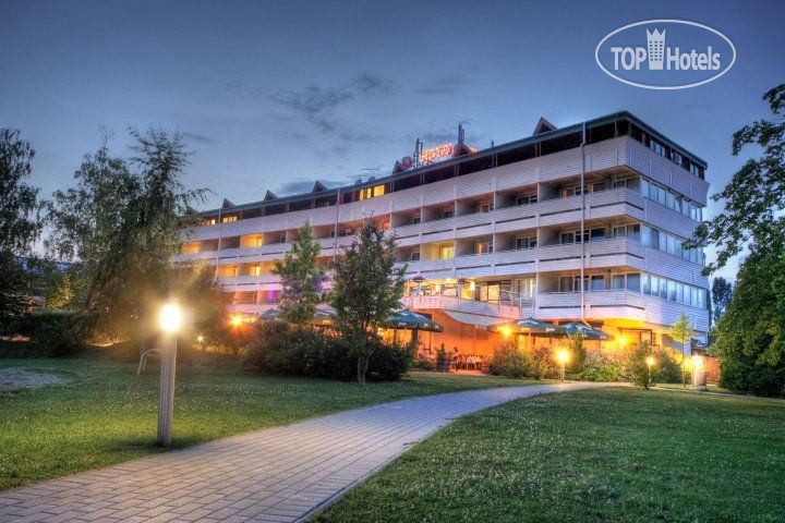 Hotel photo Marina Port 4*